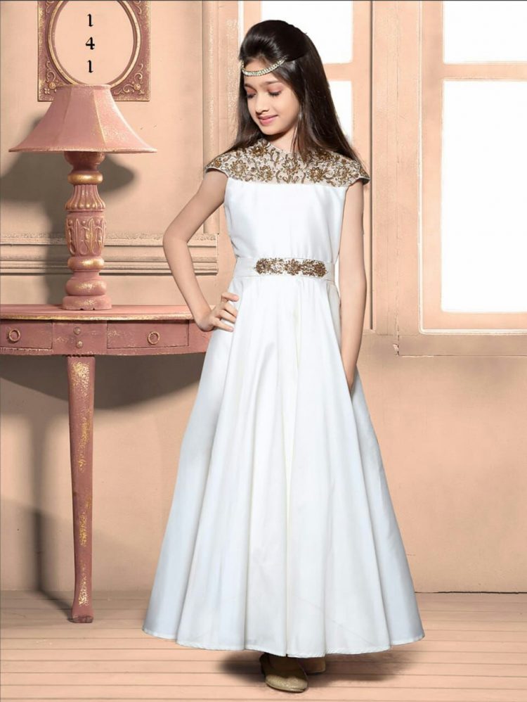 High Quality Special Ethnic wear for Girls kids Set (Pack of 1)