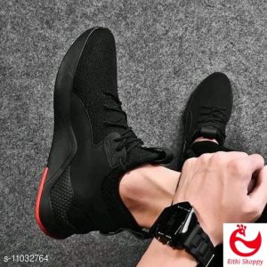 Unique Graceful Men Sports Shoes