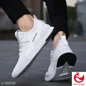 Unique Graceful Men Sports Shoes