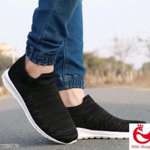 Relaxed Trendy Men Sports Shoes