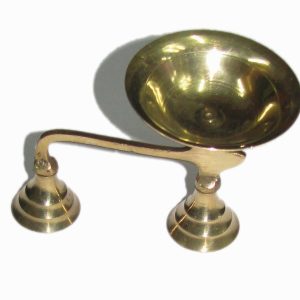 Aadhyathmik Kapoor Dhoop Aarathi in Brass 6 Inch - S914558