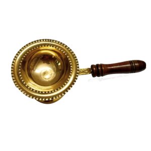Aadhyathmik Kapoor Dhoop Aarathi with Wooden Handle 7.5 Inch Length in Brass - S914548