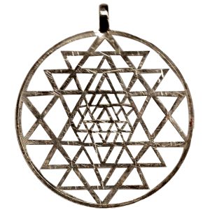 Sri Yantra Silver Pendant Vendi Kavach Velli Chandi Locket 1.5 Inch - S908838