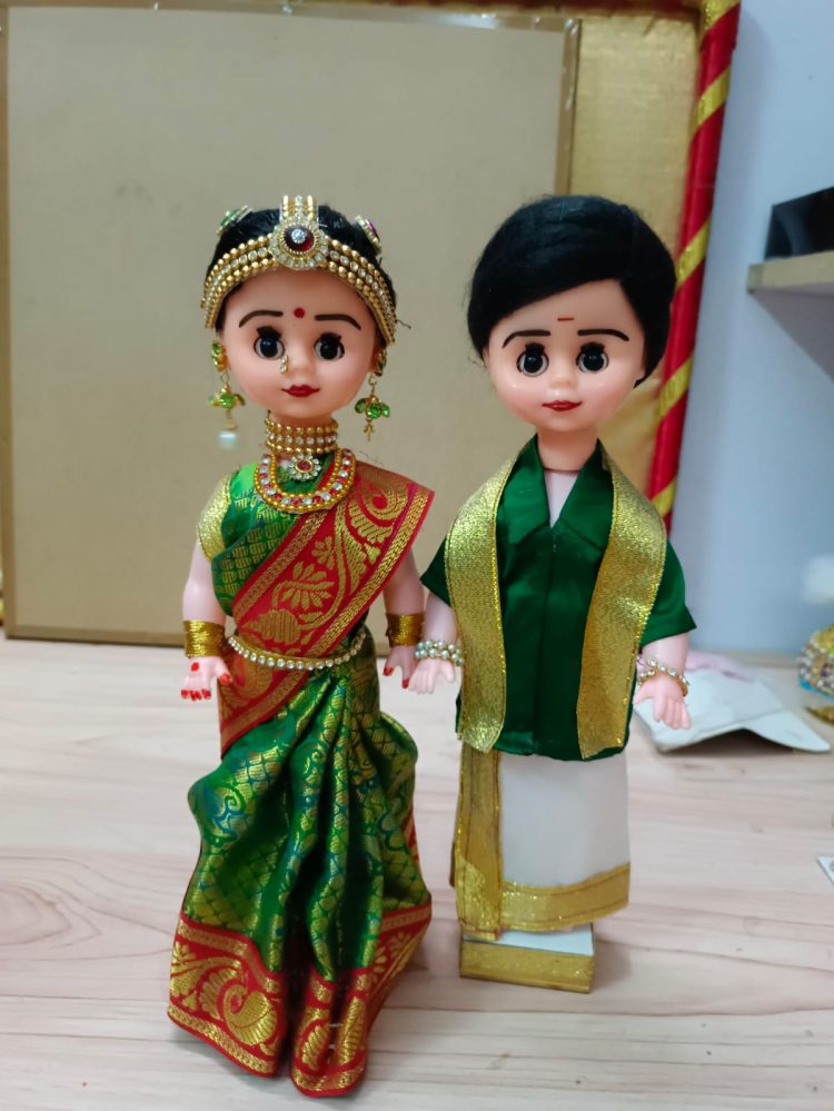 Bride and Groom Dolls - Image 3