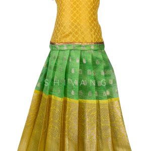 Shivangi Girls Green Floral Waves Pattu Pavadai