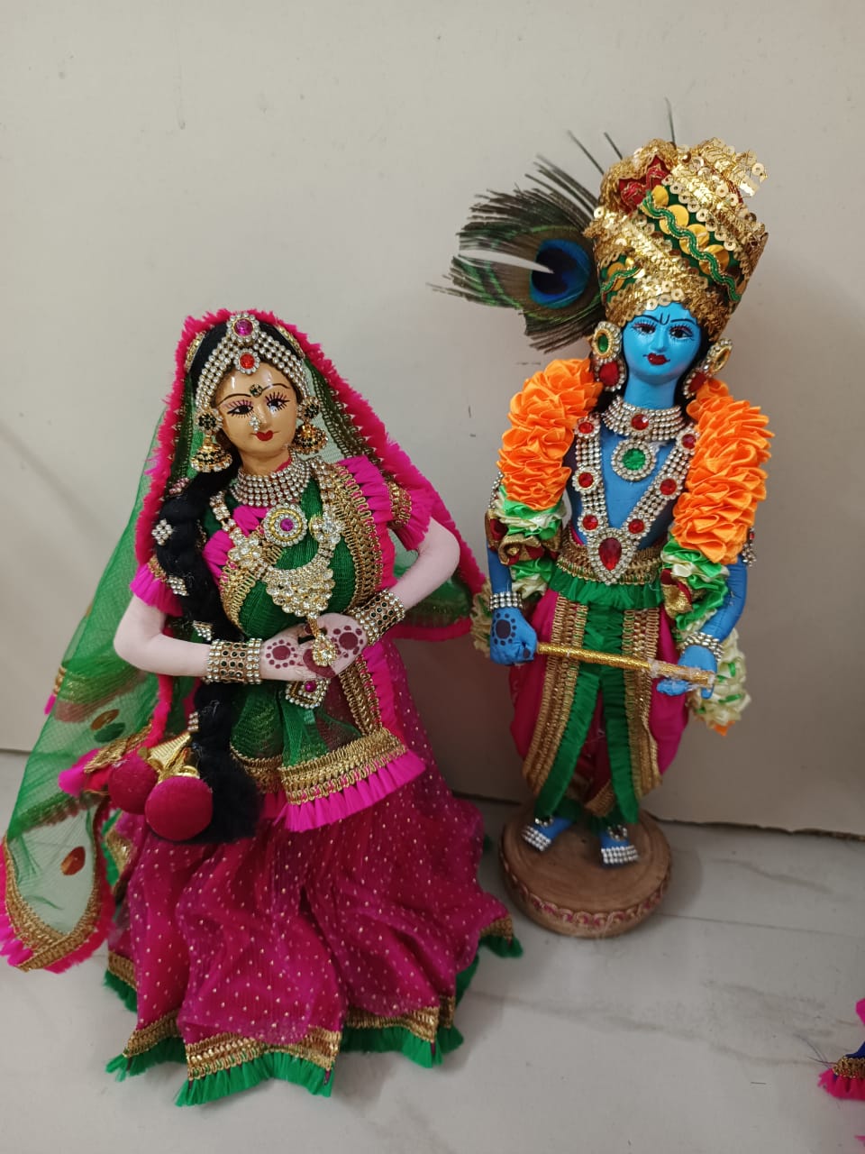 96 Deity Dresses ideas | radhe krishna, krishna radha, radha krishna  wallpaper