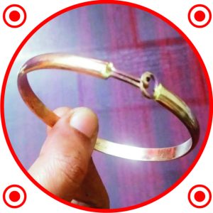 S9037-23 – Aadhyathmik Easy to Wear Panchaloha Kankanam Aimpon Kaapu Panchdathu Kangan 5 Metal Panjalogam Bangle Bracelet with Hook